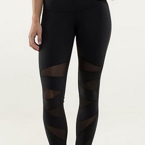 Lululemon black mesh leggings